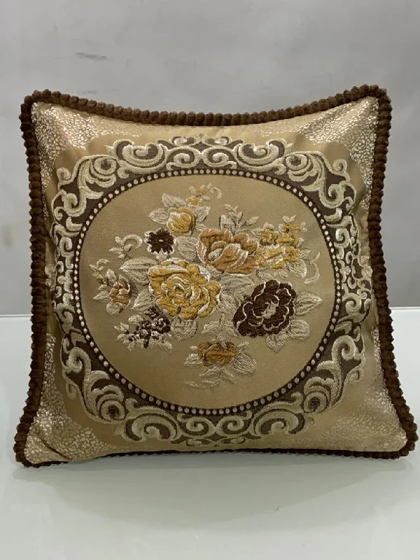 Pattern on Blend Pillow