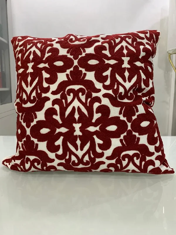 Pattern on Blend Pillow