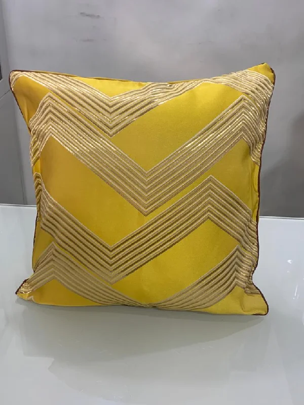 Pattern on Blend Pillow