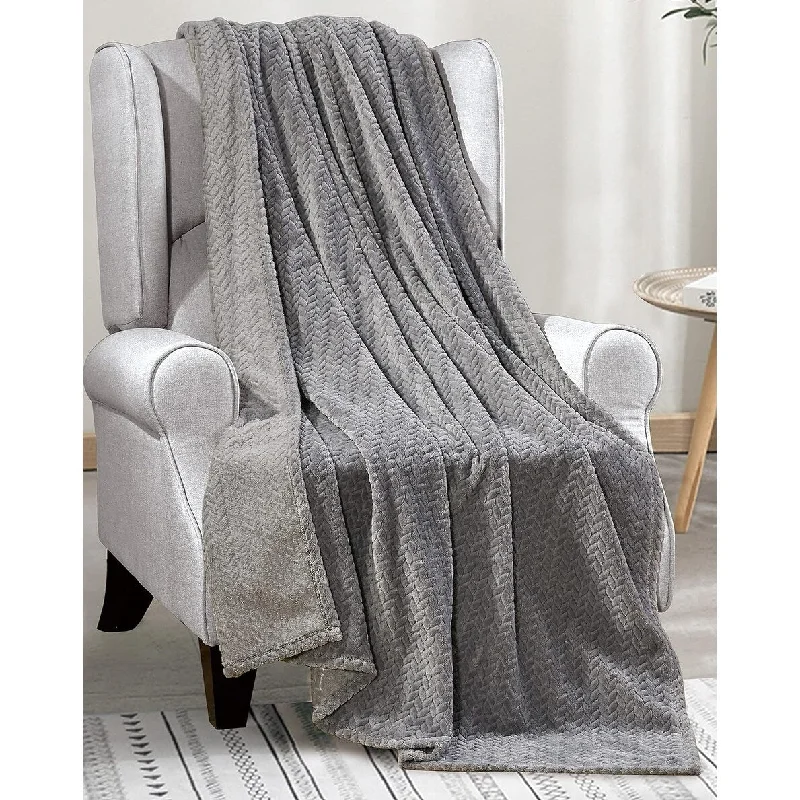 Décor&More Noble House Extra Heavy Chevron Braided Throw Blanket (50 inch x 60 inch ) - Grey