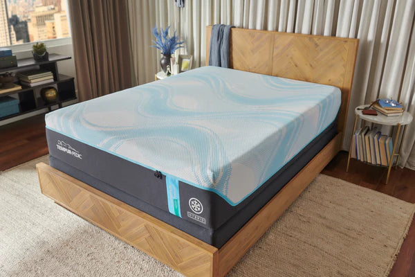 Tempur-Pedic LuxeBreeze Medium Hybrid California King Mattress